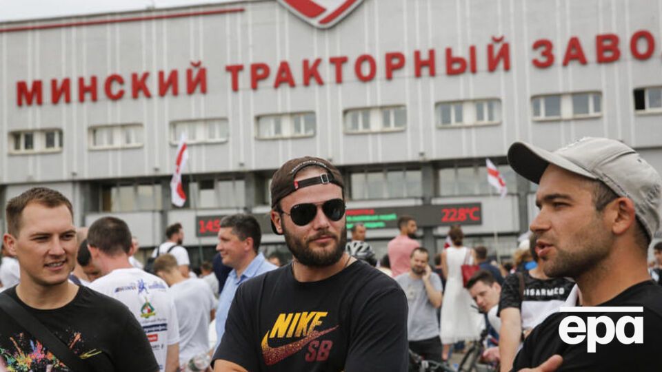 Работники МТЗ хотят прекратить "беспредел и фарс" в Беларуси
