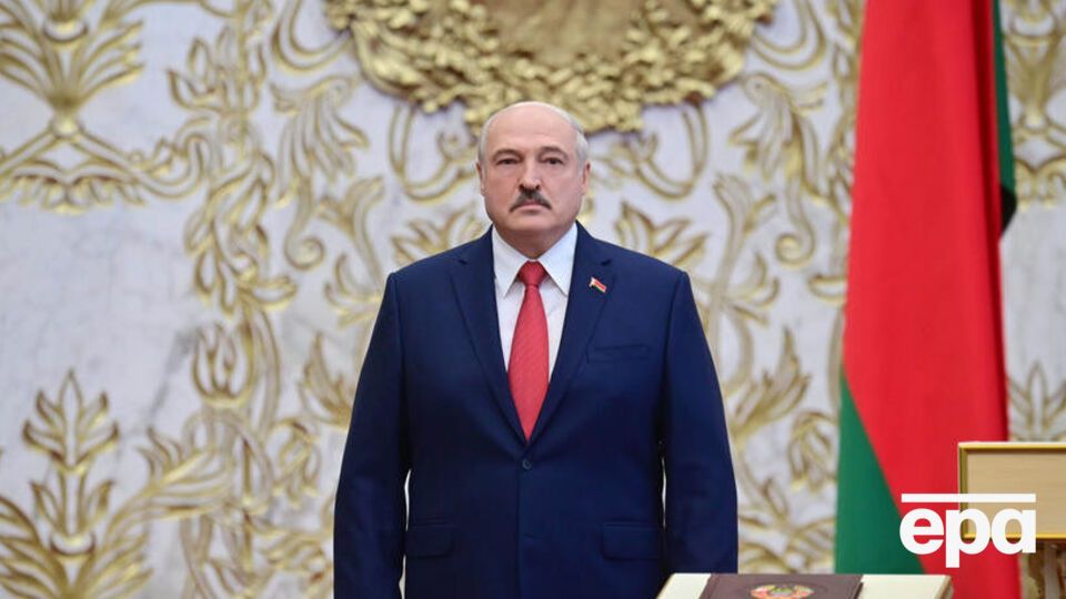 Лукашенко 23 сентября в шестой раз вступил в должность президента. Церемония инаугурации прошла во Дворце независимости в Минске тайно