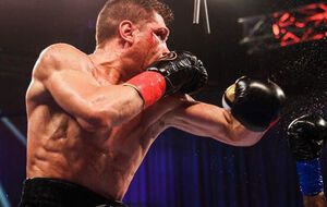 Дерев'янченко боксував із гематомою