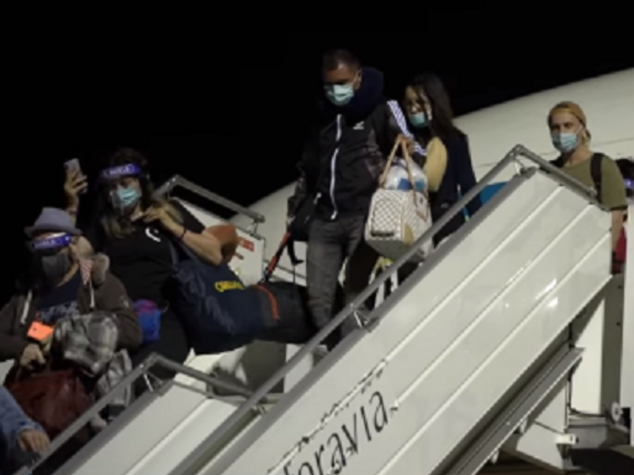 Украинцы вернулись из китайского&nbsp;Тяньцзиня дополнительным рейсом МАУ