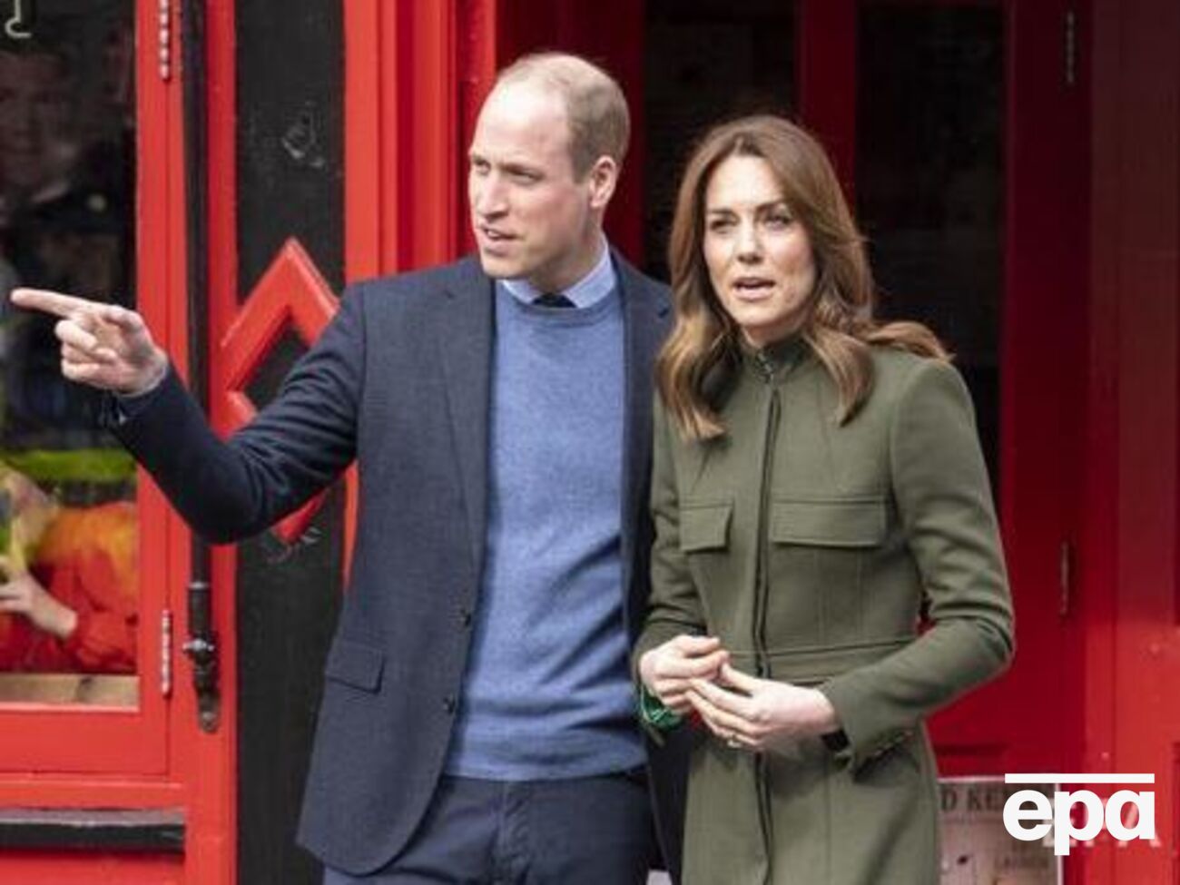 Герцог и герцогиня Кембриджские воспитывают троих детей