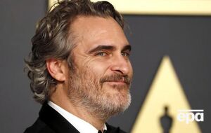 У 45-летнего Феникса родился сын