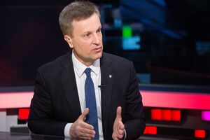 Наливайченко: Из-за запрета прямого авиасообщения поездки в столицу РФ происходили через Минск или европейские столицы