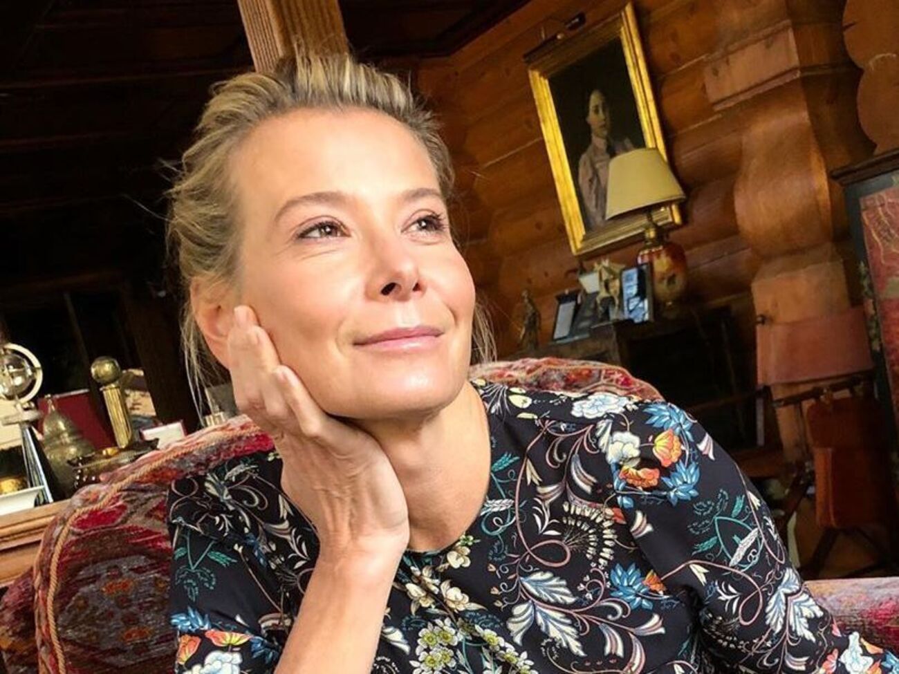 Высоцкая:&nbsp;Стена над водой, за стеной кипарисы...