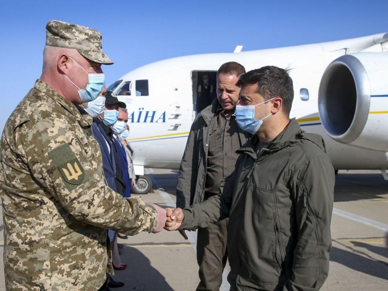 В этом году&nbsp;Зеленский совершил семь визитов в другие страны и 23 рабочие поездки по Украине