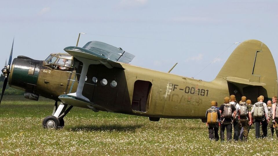 Ан-2 использовался в сельском хозяйстве
