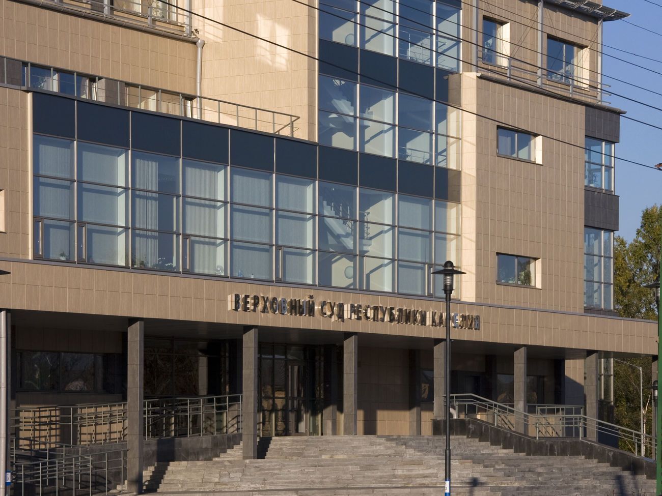 Апелляцию в Верховный суд Карелии подали прокуратура и адвокат приемной дочери Дмитриева