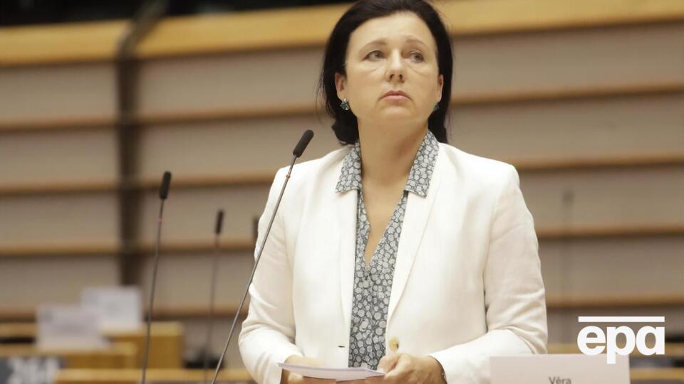 Йоурова заявила, что Орбан строит "больную демократию"