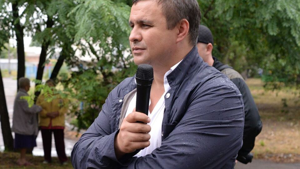 Слідство підозрює, що Микитась у вигляді хабаря подарував чиновнику "Енергоатому" три квартири в Києві