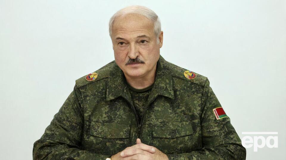 Лукашенко: Ми, всі, хто сидить тут, із простих сімей, тому в жодному разі не маємо образити людей і не бути над народом