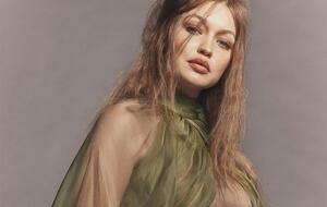 Джіджі Хадід: Поза кадром