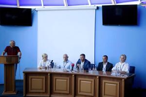 Нардеп зазначив, що чекає від бізнесу пропозицій і збирається вносити зміни в податкову систему України у вигляді законопроєктів