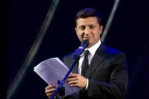 Указ Зеленского (на фото) предложил снять с рассмотрения Шкарлет