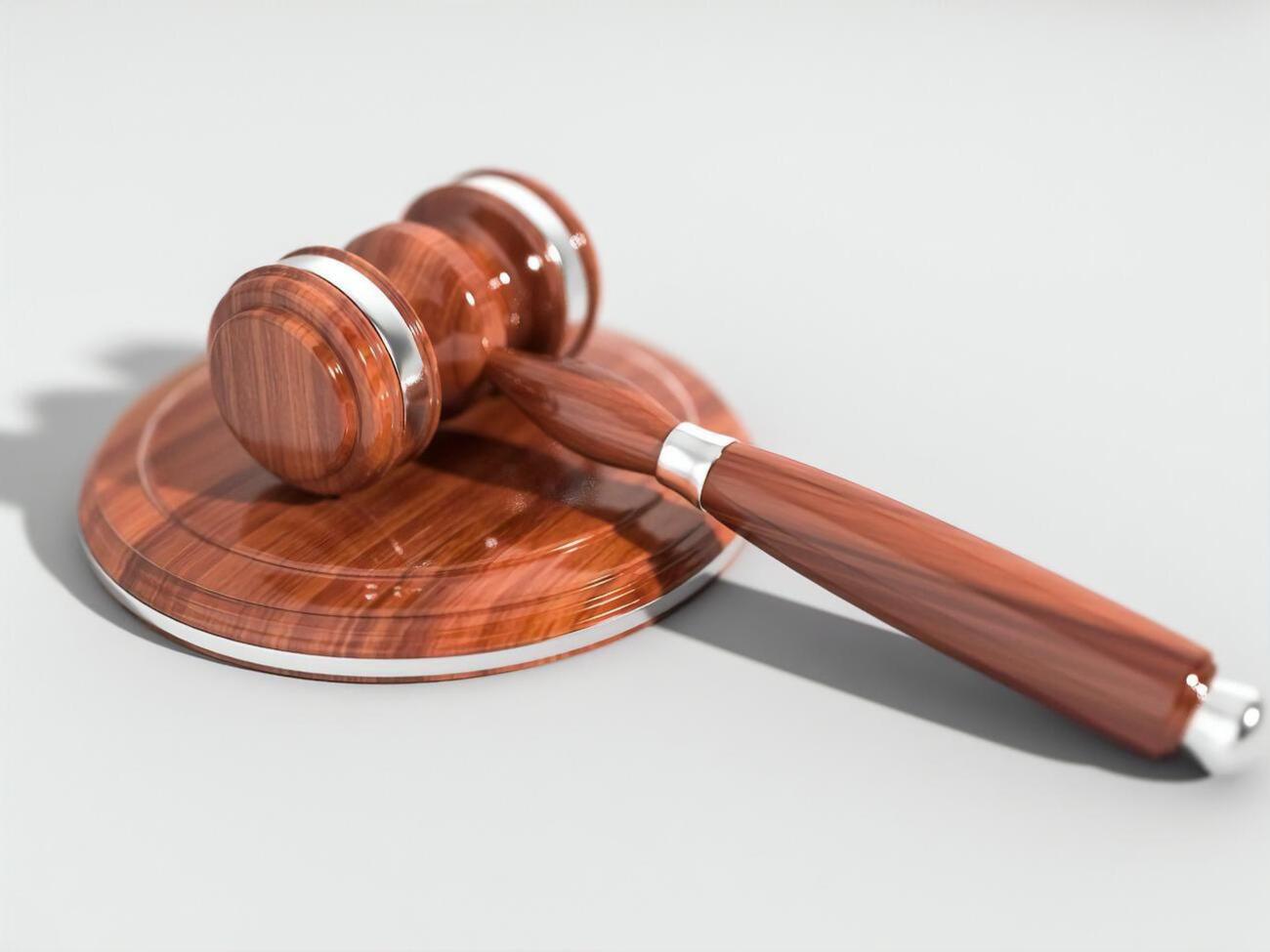 Справа пов'язана з господарською діяльністю