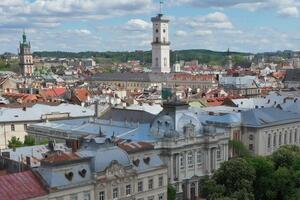 У Львівській області від початку пандемії зафіксували 15 116 випадків інфікування