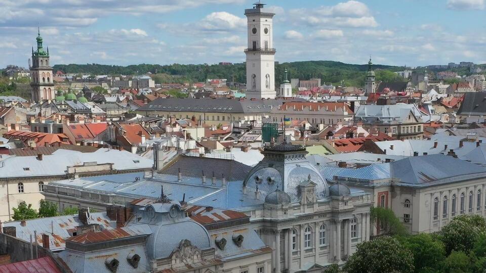 У Львівській області від початку пандемії зафіксували 15 116 випадків інфікування