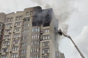 Пожар случился на 24-м этаже 25-этажного здания в Киеве