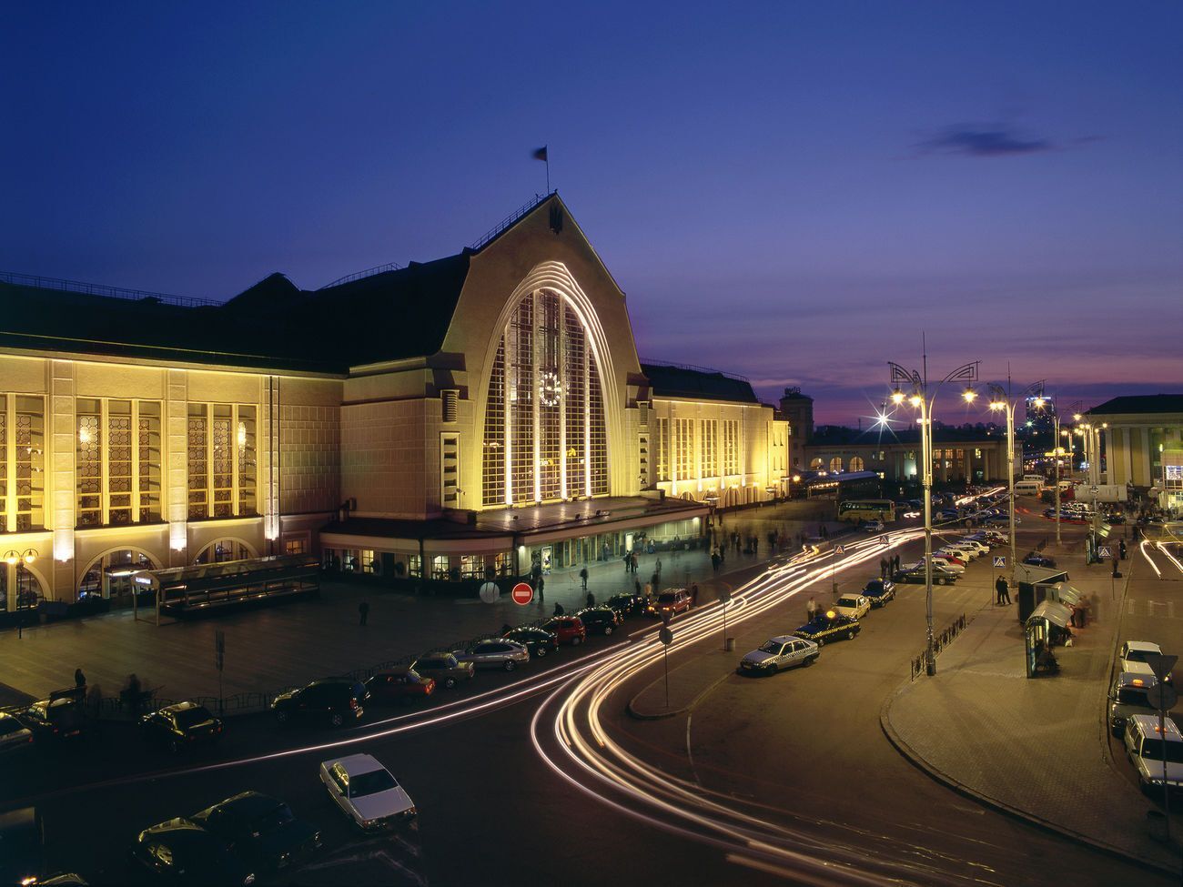 Киевский вокзал должен приносить доходы, как торговый центр, считают в Мининфраструктуры