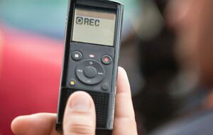 Россияне вели запись переговоров и грозили ее обнародовать