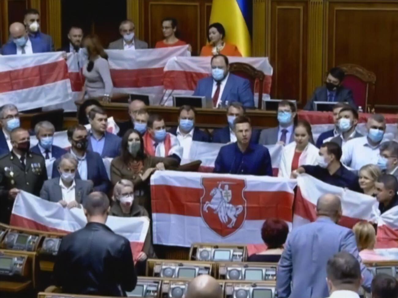 Деякі нардепи виступали білоруською мовою