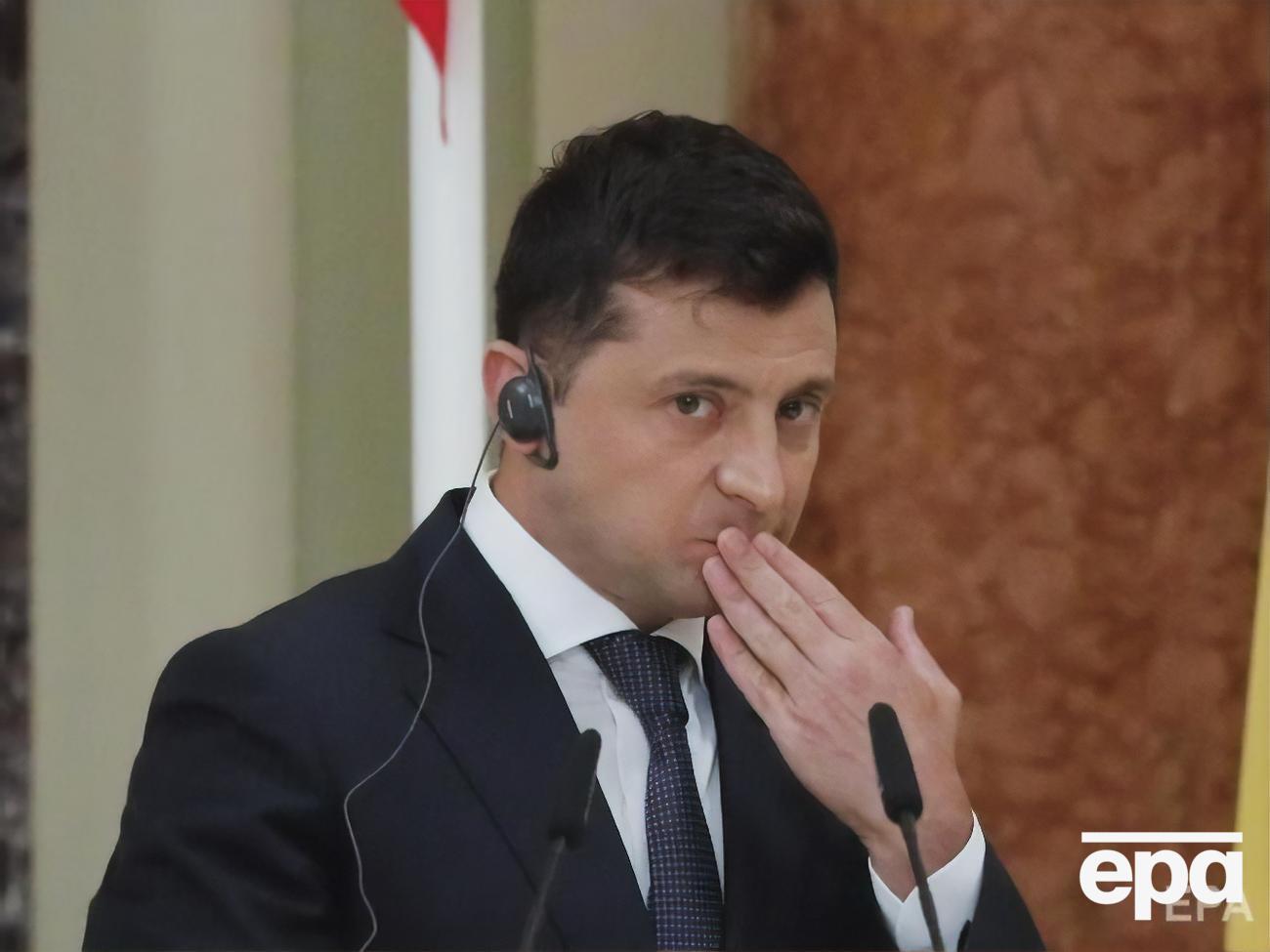 Центр Разумкова: Рівень недовіри Зеленському у грудні 2019 року становив 31%, у липні 2020-го &ndash; 49%