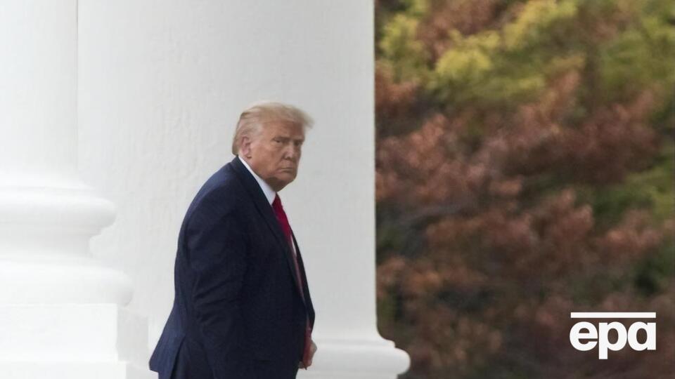 Трамп обурений, що демократи виступають проти РФ, а не проти Китаю