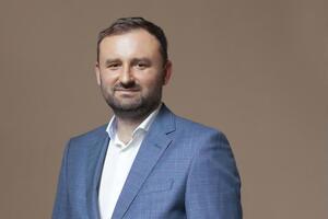 Матузка защищал интересы Украины в судебных делах "ПриватБанка"