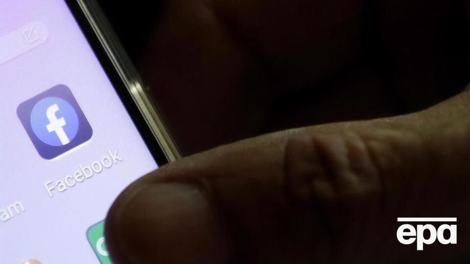 Facebook для протидії поширенню фейків про коронавірус увів обмеження на надсилання повідомлень у Messenger