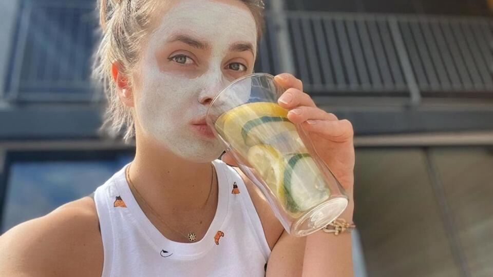 Свитолина прошла обучение в медколледже