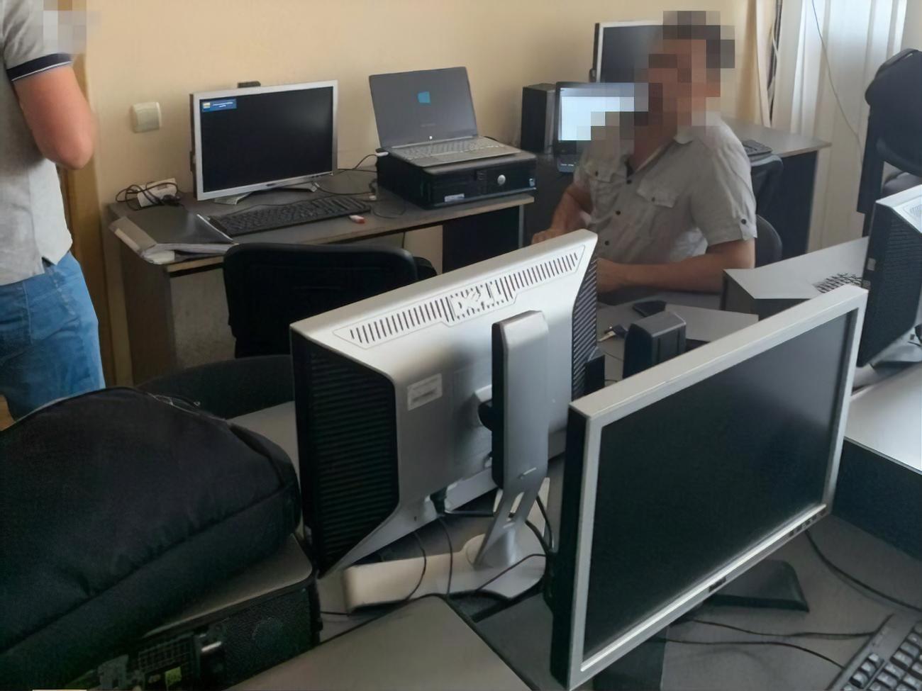 СБУ провела обыски в Киеве и Днепропетровской области