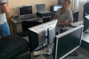 СБУ провела обшуки в Києві та Дніпропетровській області