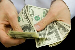 До кінця 2020 року курс долара буде збережено на рівні 27–28 грн/$