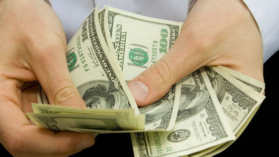 До кінця 2020 року курс долара буде збережено на рівні 27–28 грн/$