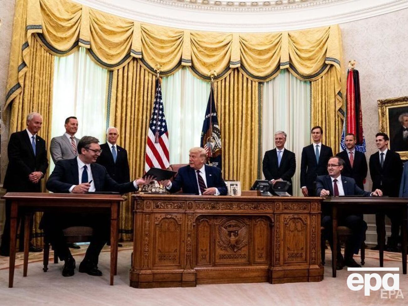 Вучич, Трамп і Хоті провели переговори у Вашингтоні