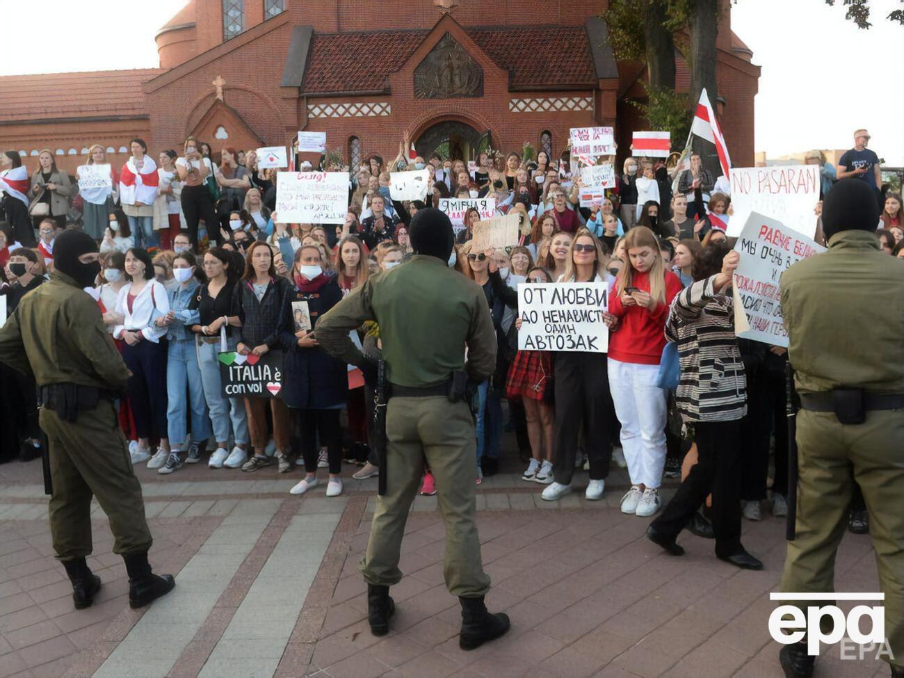 Массовые митинги продолжаются в Беларуси с 9 августа