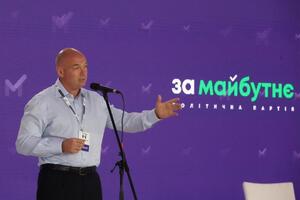 Палиця: Ніхто не має права вмішуватися в рішення, які приймають місцеві ради