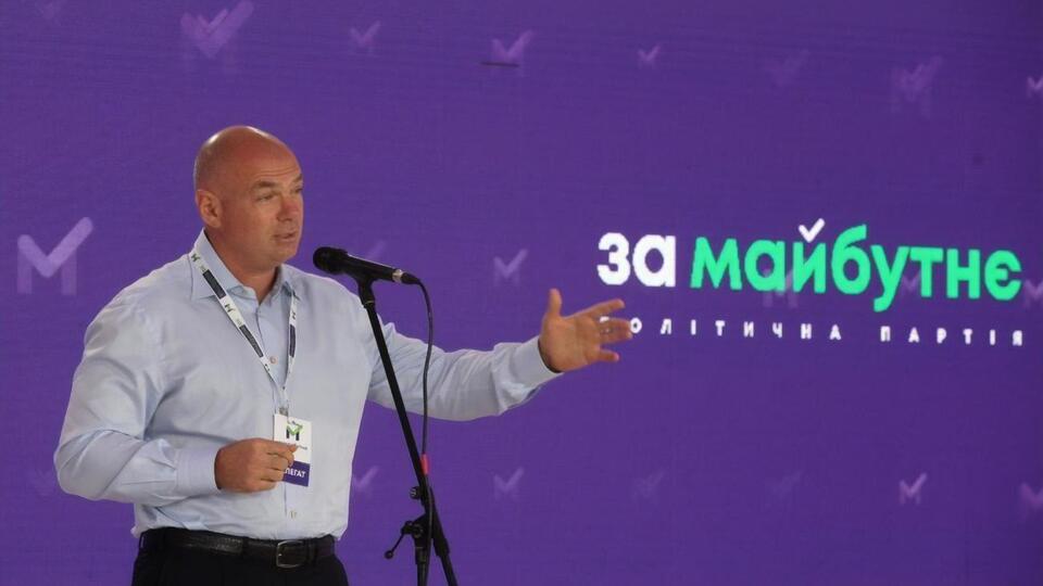 Палиця: Ніхто не має права вмішуватися в рішення, які приймають місцеві ради
