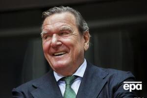 Шредер возглавляет совет директоров "Роснефти" и является председателем совета директоров компании Nord Stream 2 AG