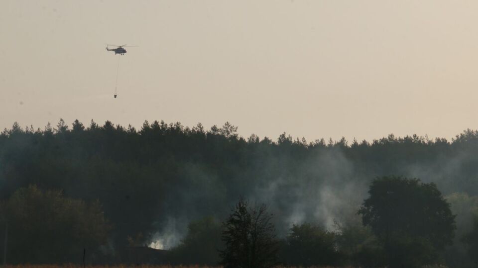 Для гасіння пожежі в Харківській області залучили авіацію