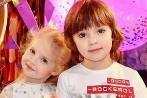 Лиза и Гарри в 2020 году пошли в школу