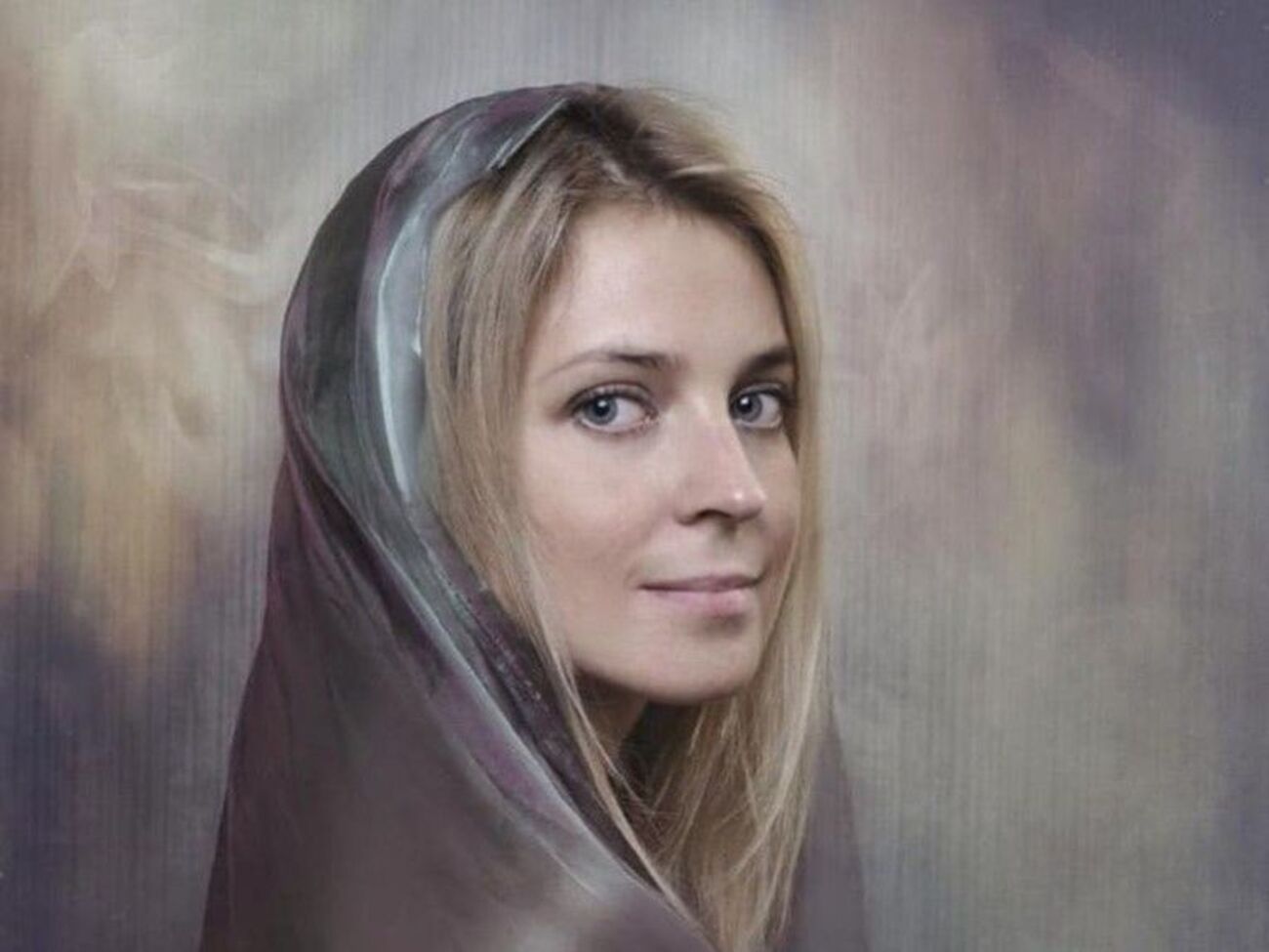 Поклонская вышла замуж в 2018 году, а спустя год развелась