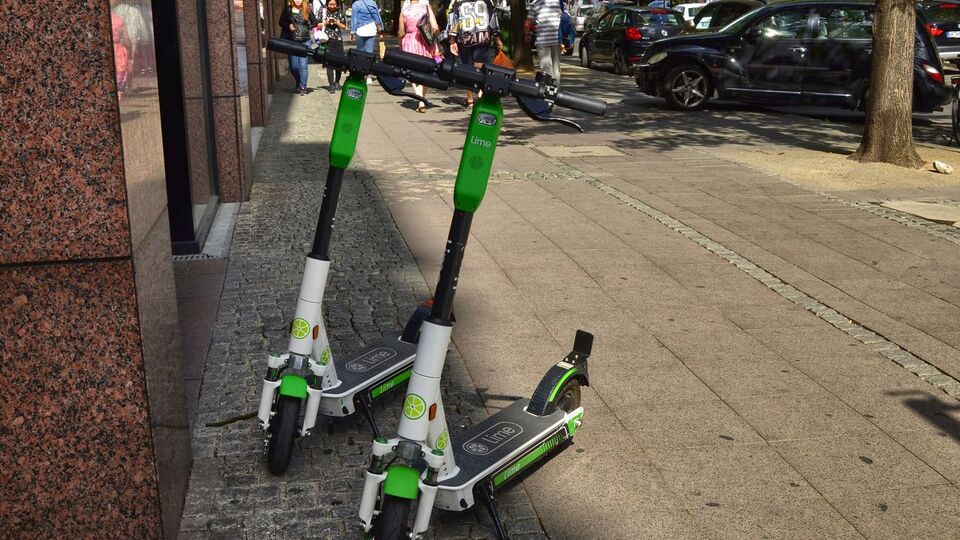 В начале августа компания Bolt объявила о запуске в столице проката электросамокатов