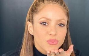 Шакира: Я всегда придумываю себе наряды на лето