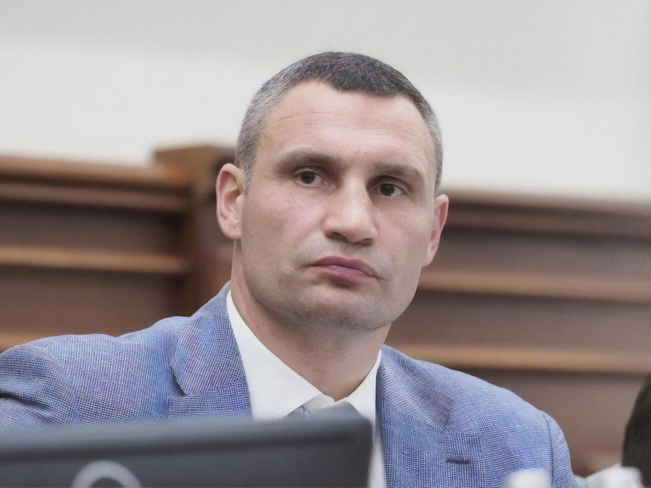 Як указано в розпорядженні Кличка, виплати відбуваються коштом міської цільової програми "Турбота. Назустріч киянам"
