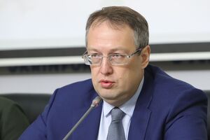 Геращенко назвав Колесникову сміливою жінкою