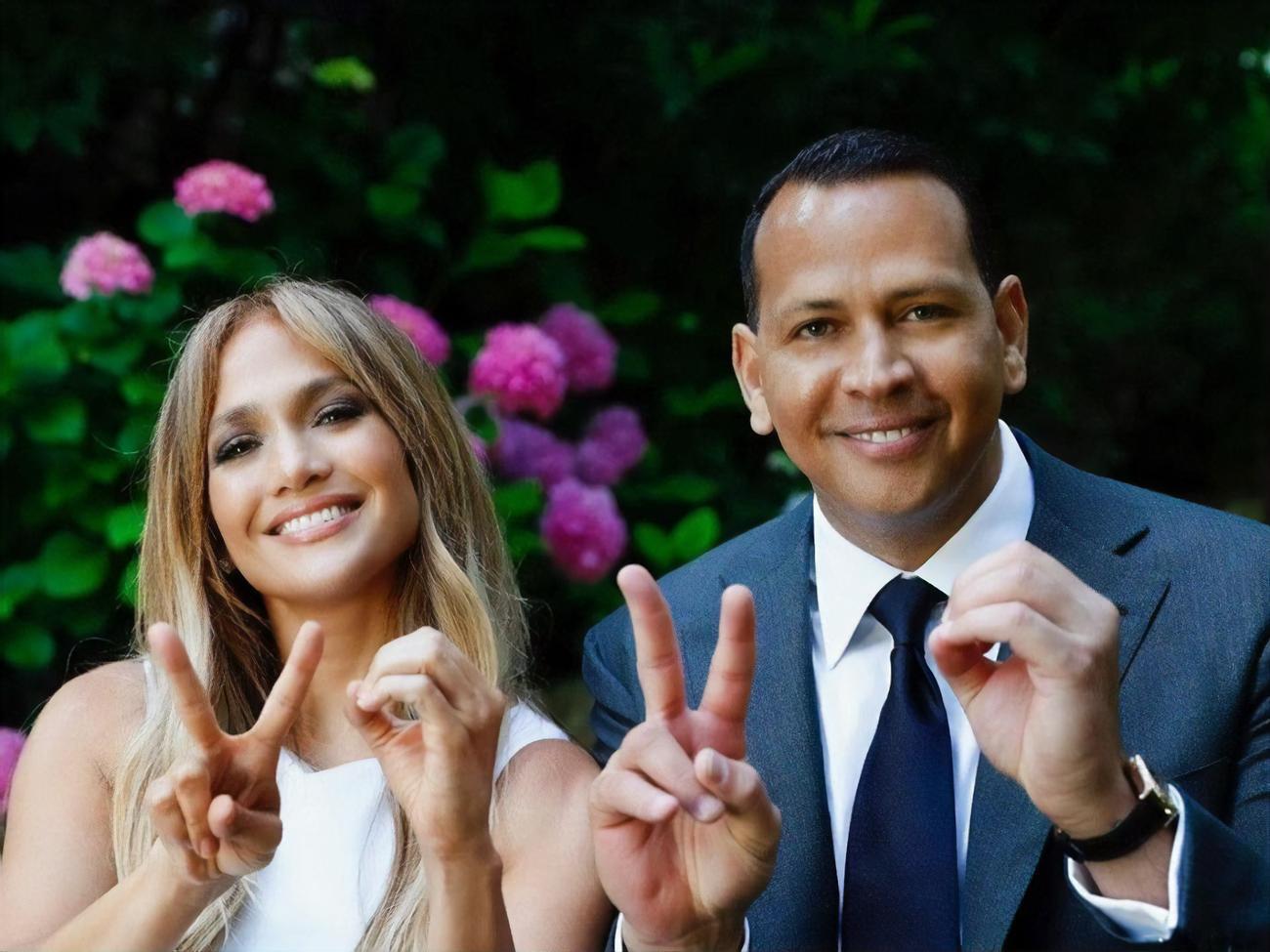 Лопес и Родригес познакомились три года назад