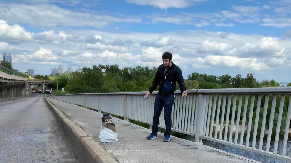 1 июня Ткаленко заявил, что собирается взорвать мост Метро