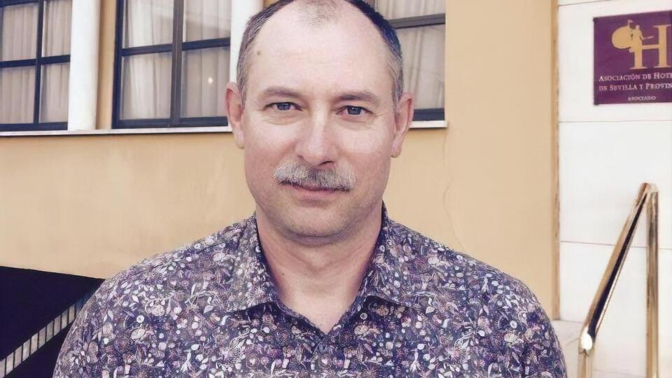 Жданов: Путин не для того начинал войну, чтобы так просто ее прекратить. Поэтому она и продолжается