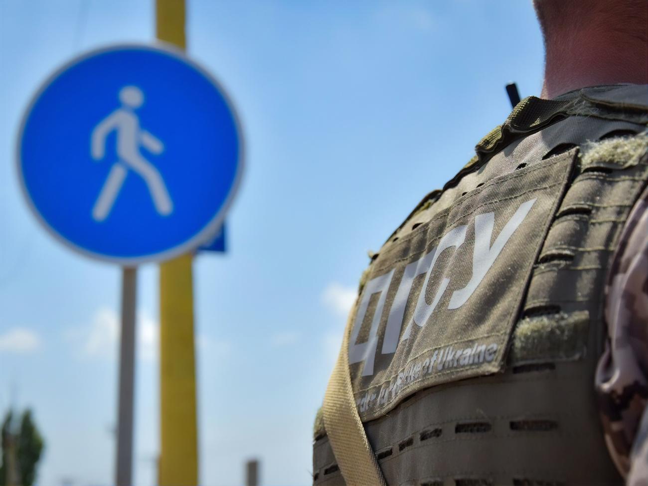КПВВ "Чаплинка" перетинає до 30 осіб на добу