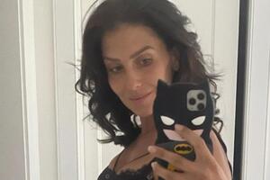 Хилария Болдуин станет мамой в пятый раз